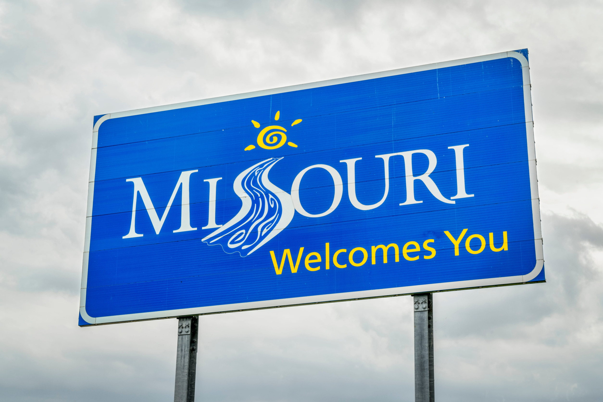 Welcome to Missouri road sign